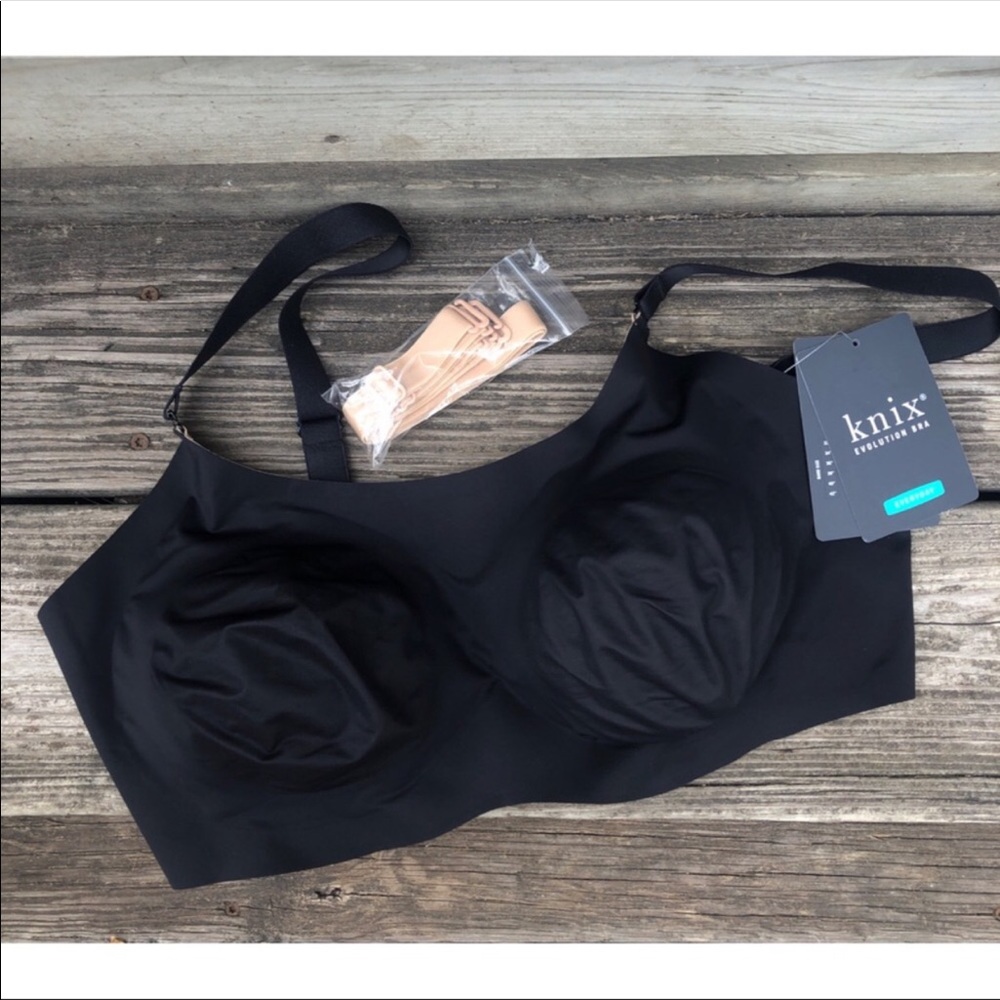 NWT KNIX REVERSIBLE EVOLUTION BRA SIZE 7